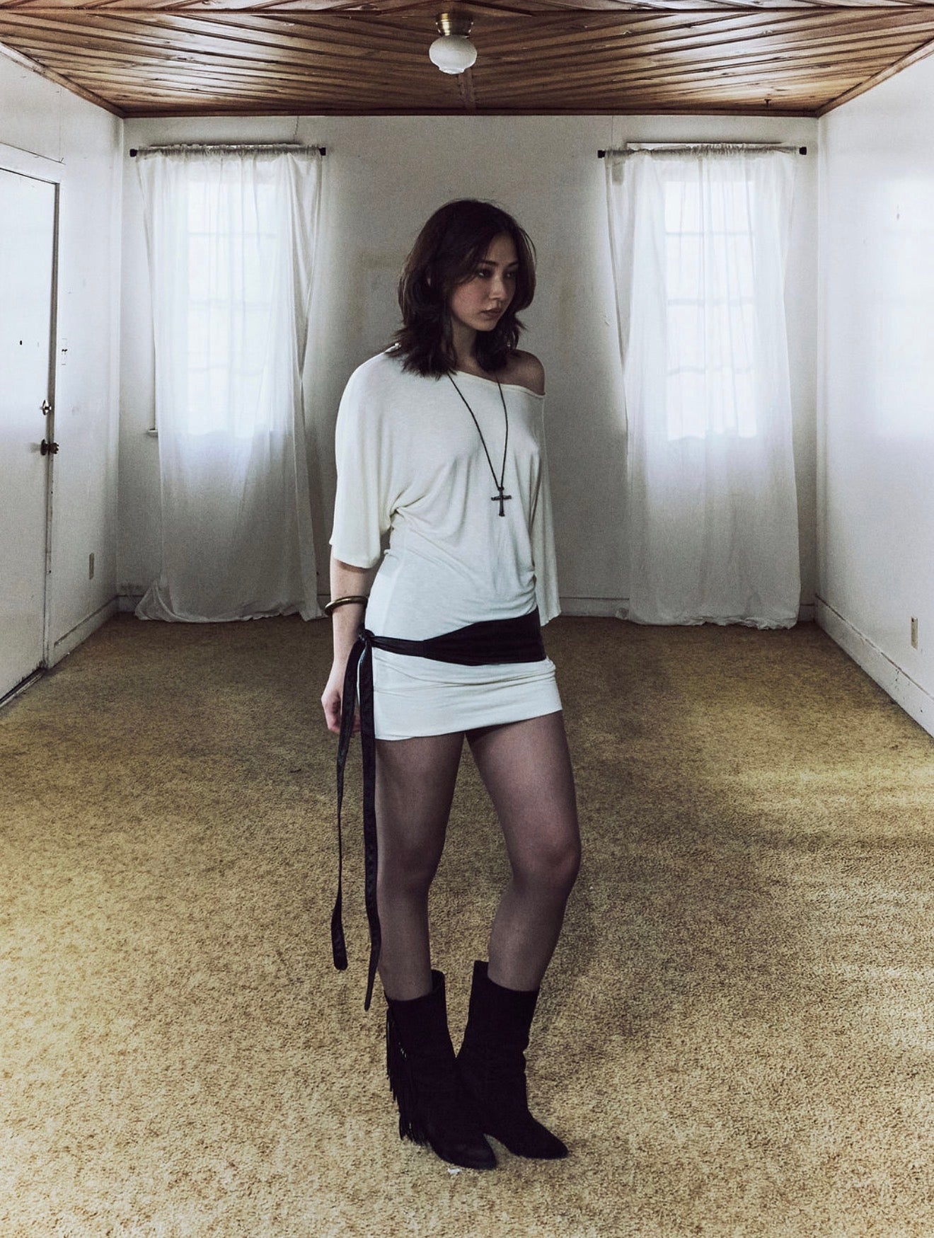 enthralling batwing | cream