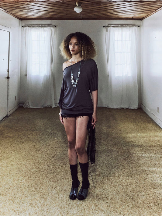 enthralling batwing | deep purple