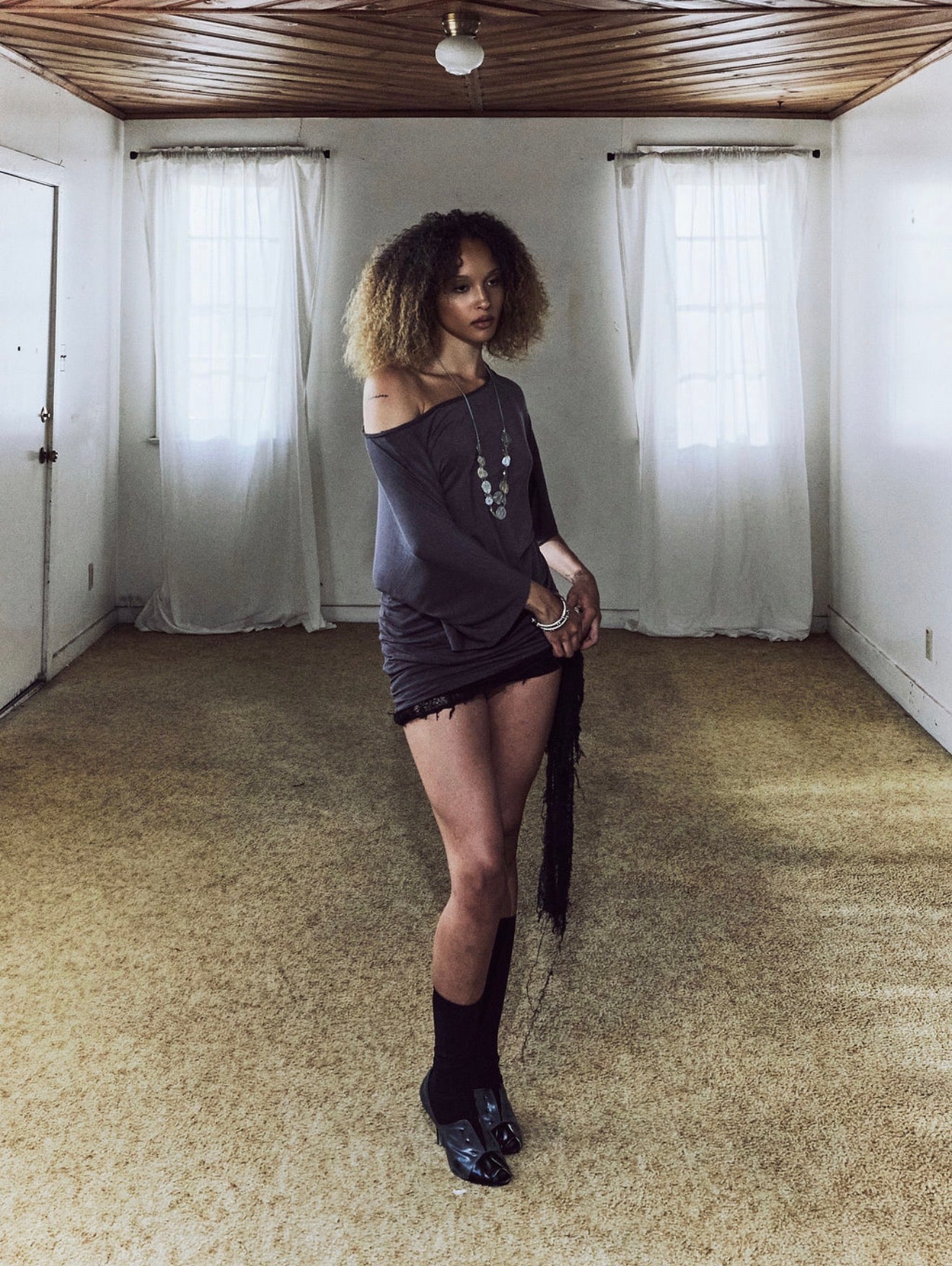 enthralling batwing | deep purple