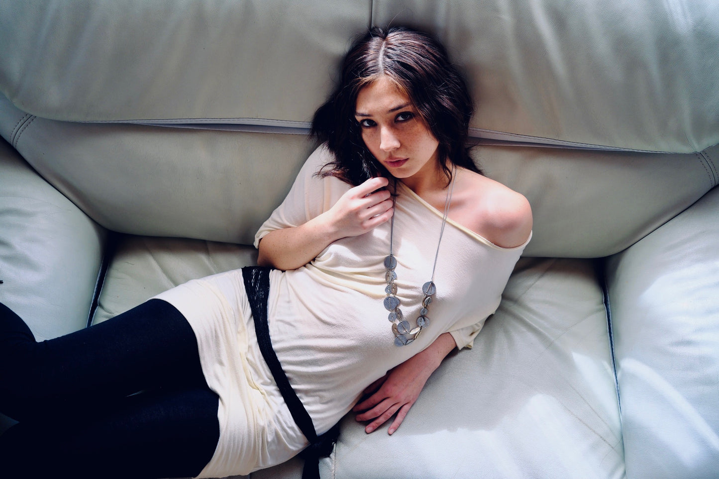 enthralling batwing | cream